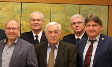 Feuerwehrkameraden erhalten Landesehrung