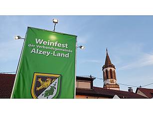 Banner mit Kirchturm